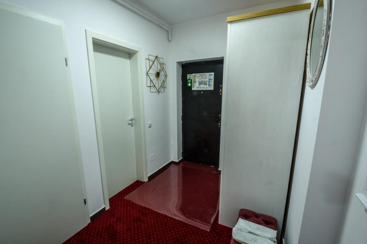 Ultracentral Luxury Apartment Cluj-Napoca Exterior foto